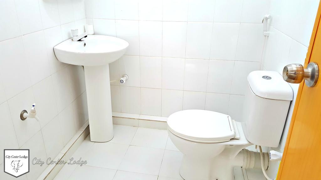 City Centre Lodge Ponnarankulama Ngoại thất bức ảnh