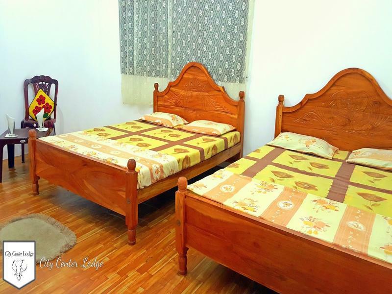 City Centre Lodge Ponnarankulama Ngoại thất bức ảnh